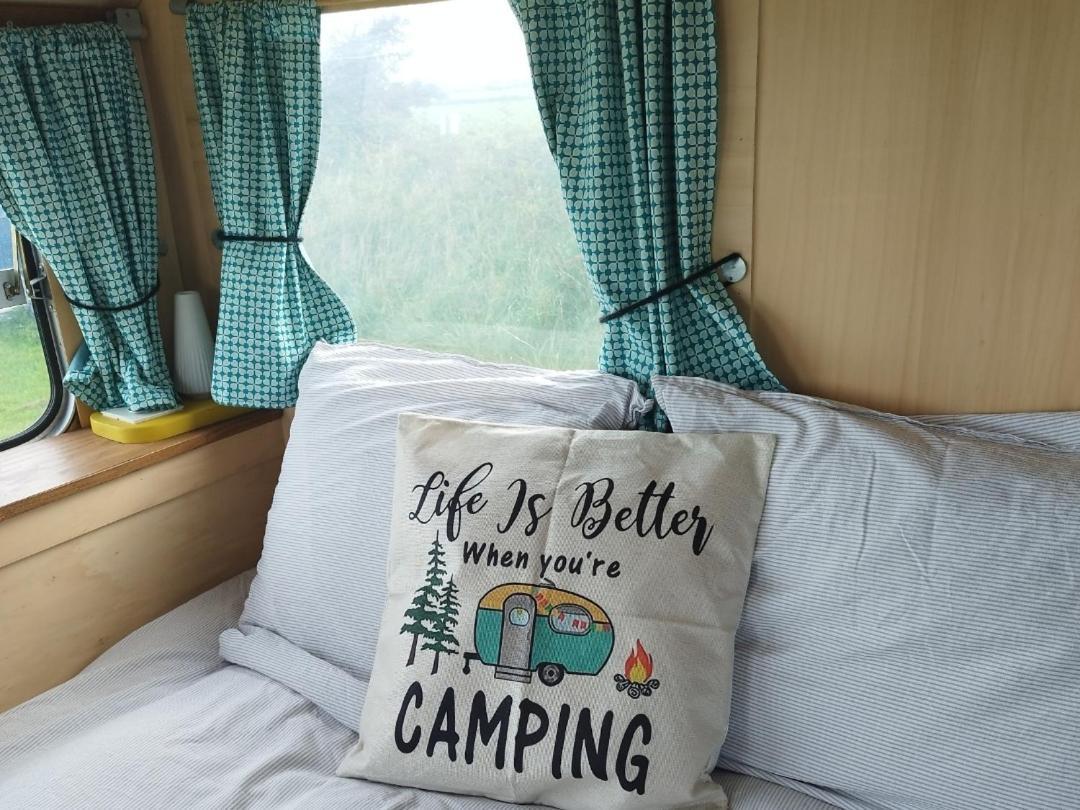 Camping Les Ronds Duval Face Aux Iles Anglo-Normandes Les Moitiers-d'Allonne Phòng bức ảnh