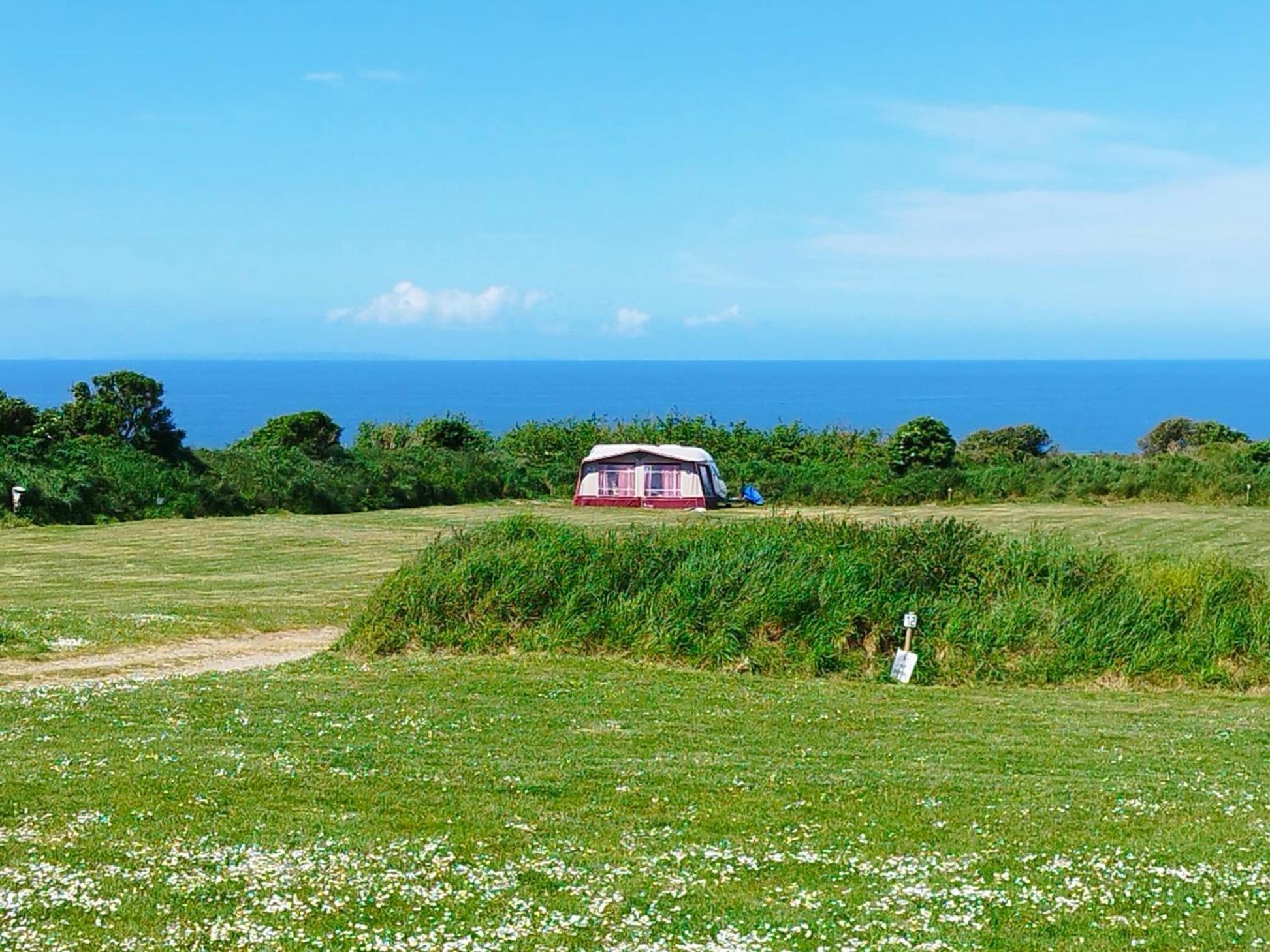 Camping Les Ronds Duval Face Aux Iles Anglo-Normandes Les Moitiers-d'Allonne Ngoại thất bức ảnh